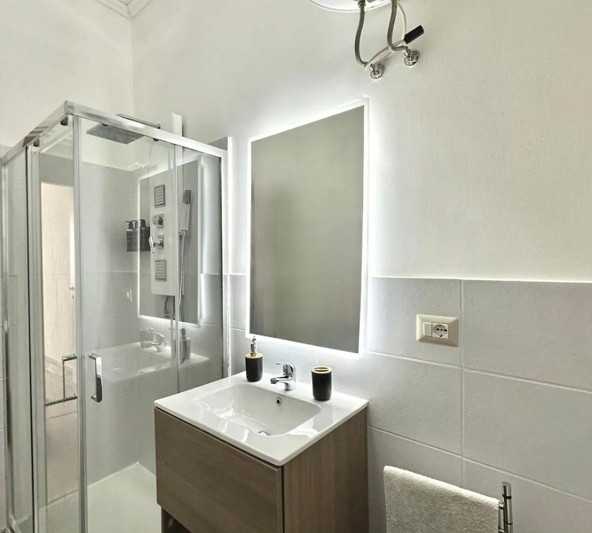 Rhome Rome Apartment